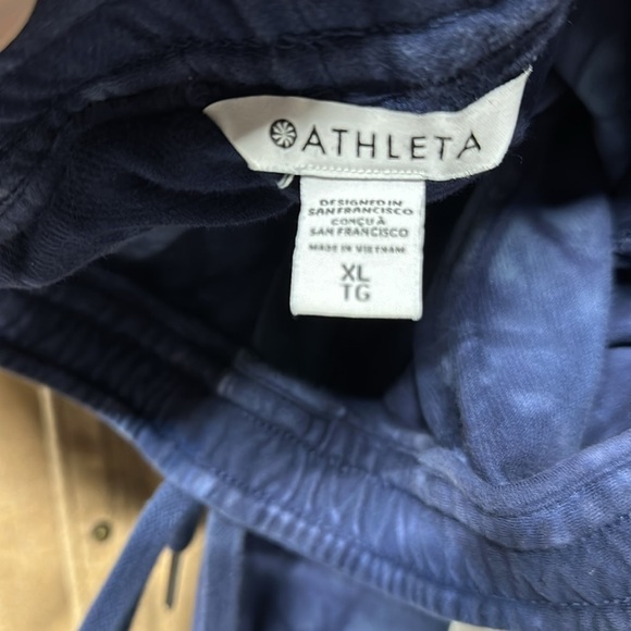 Athleta jogger pants - Picture 3 of 3